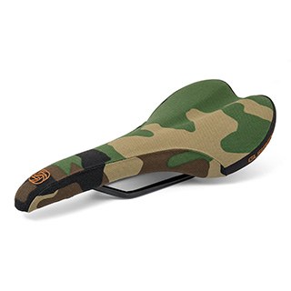 GUSSET R-SERIES SADDLE CAMO